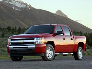 Chevrolet Silverado Z71 Crew Cab 2007 года